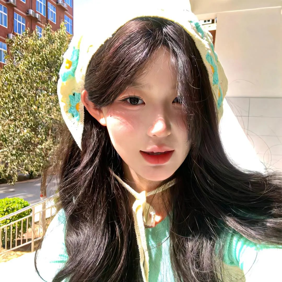 阿罗有枝彩色笔